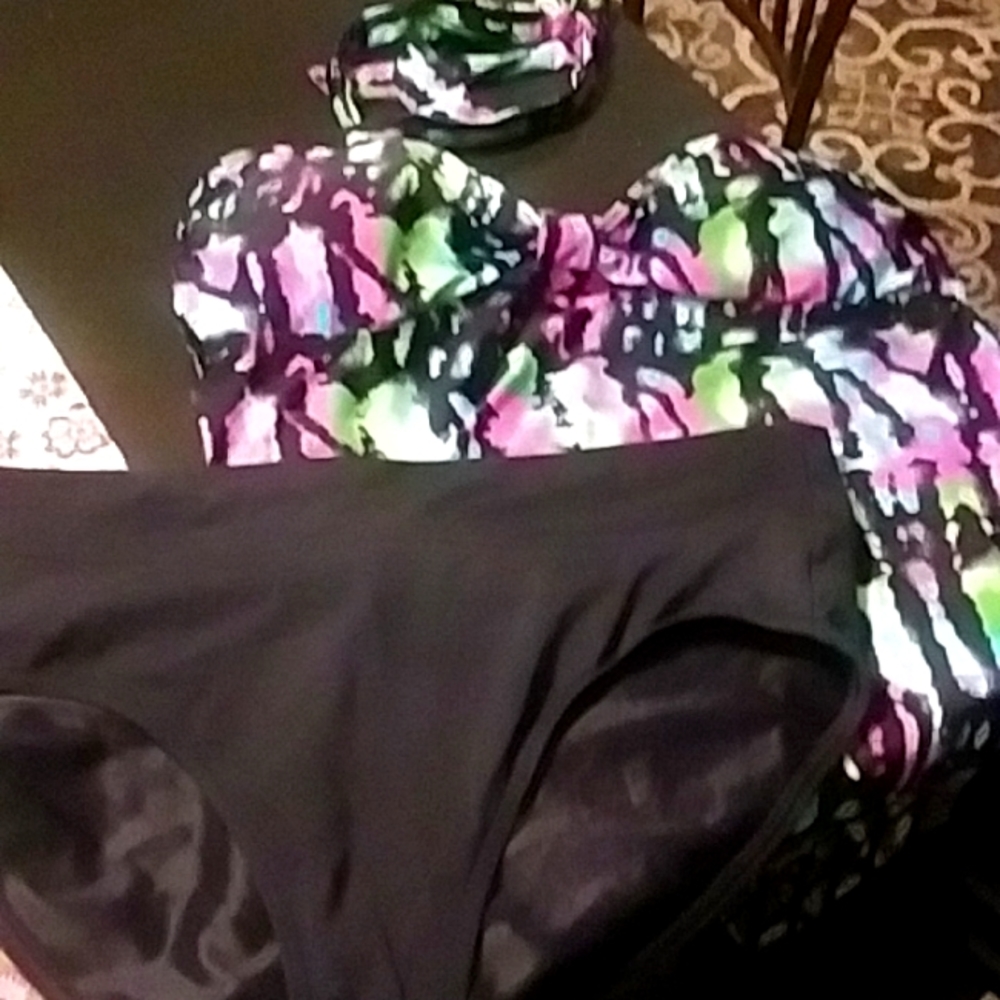 Women's tankini and hi waist bikini bottoms
